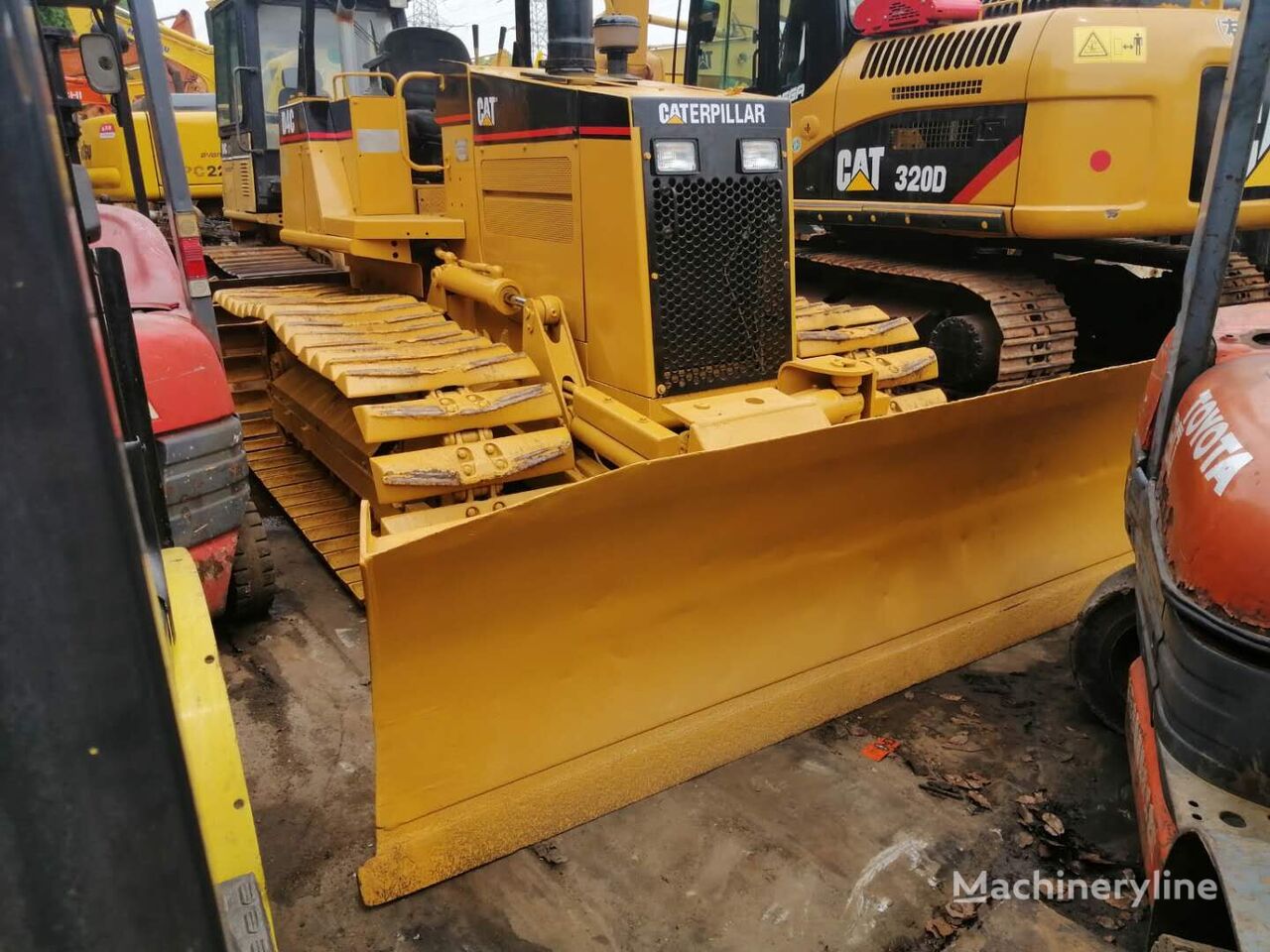 бульдозер Caterpillar D4C