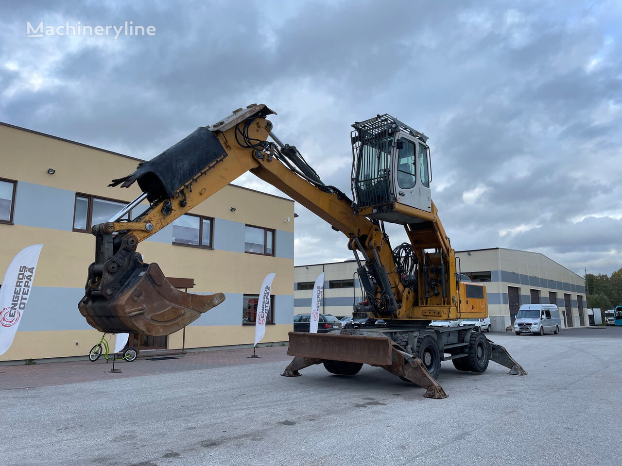 екскаватор для перевалки Liebherr 924 C Litronic