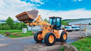 фронтальний навантажувач JCB 411