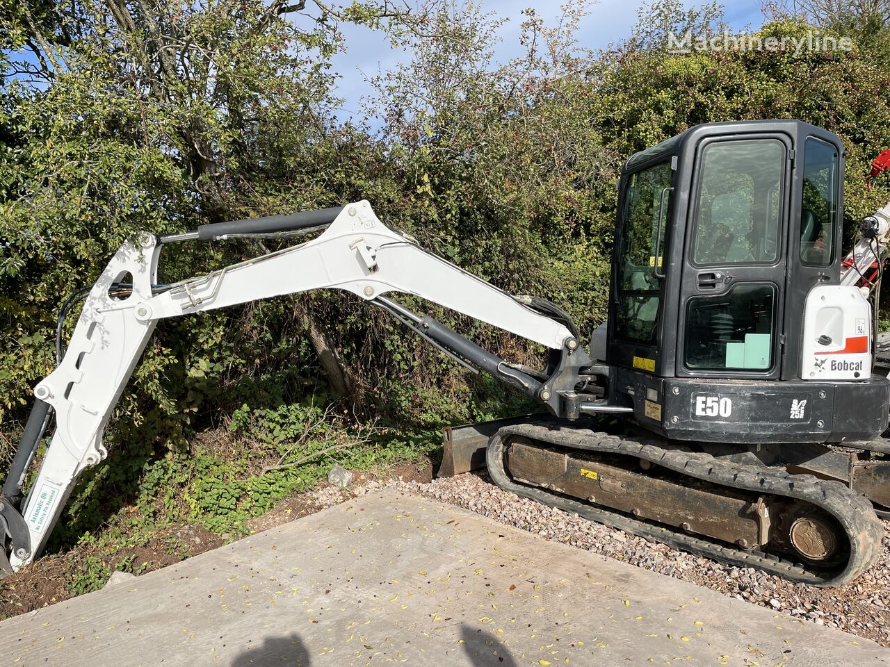 міні-екскаватор Bobcat E50