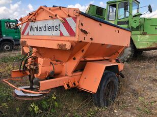 причіпний піскорозкидач SCHMIDT