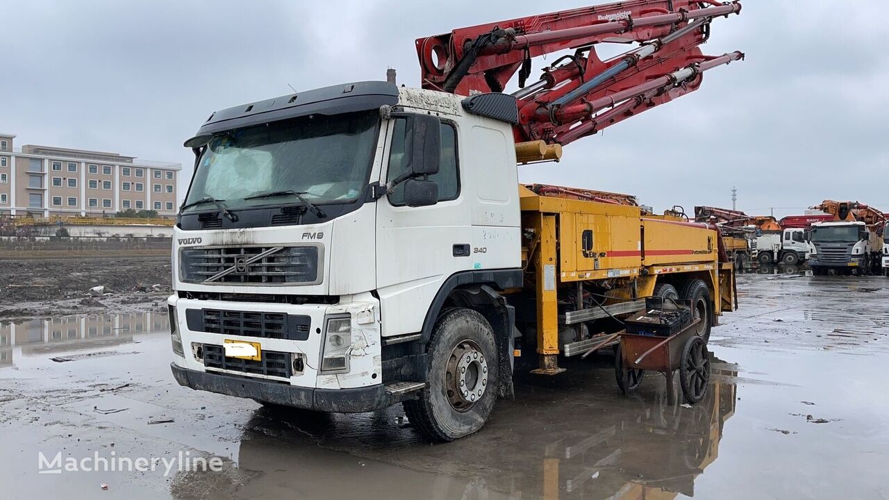 автобетононасос Putzmeister M37 на шасси Volvo FM