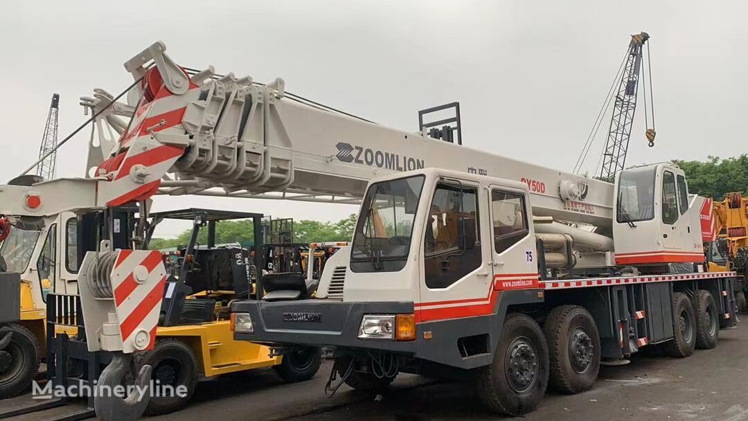 автокран Zoomlion QY50D 50ton truck crane
