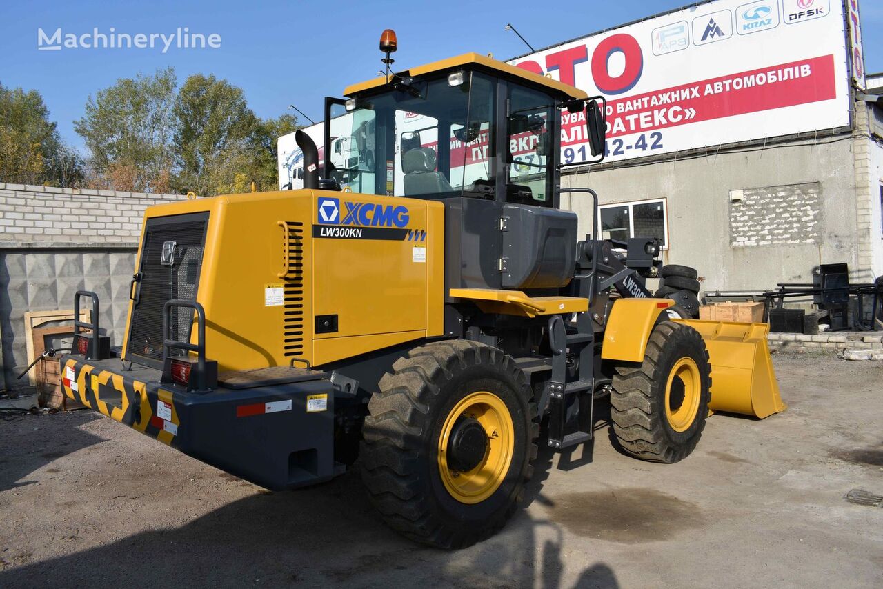 новый фронтальный погрузчик XCMG LW300KN (в наличии)