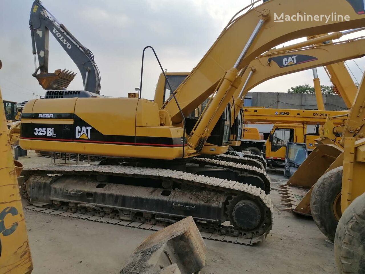 гусеничный экскаватор Caterpillar 325BL