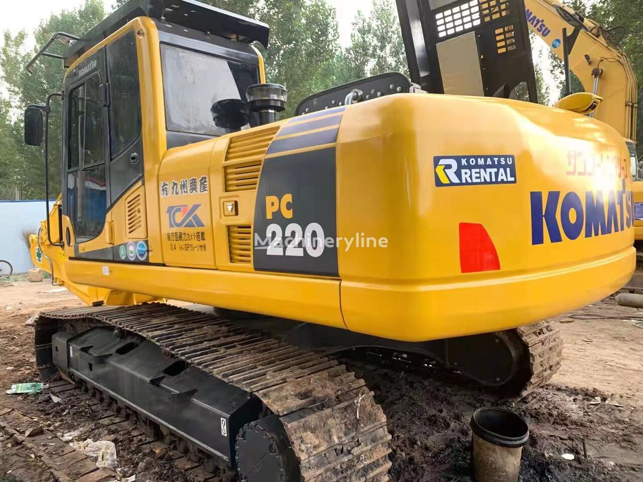 гусеничный экскаватор Komatsu PC220