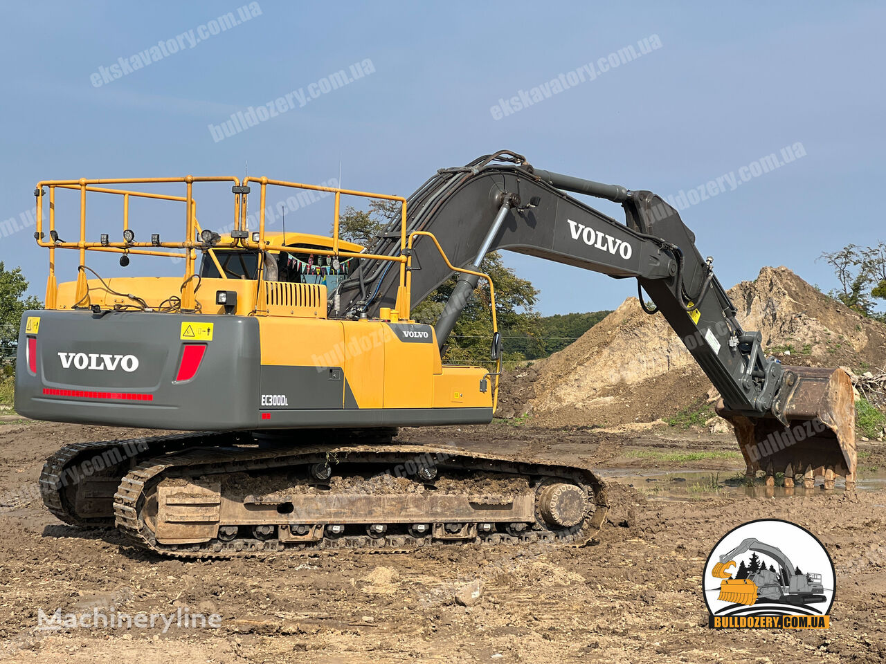 гусеничный экскаватор Volvo EC 300 DL