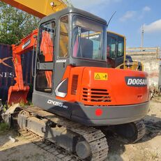 мини-экскаватор Doosan DX55