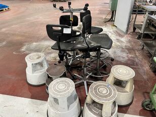 торговельне обладнання Workshop chairs