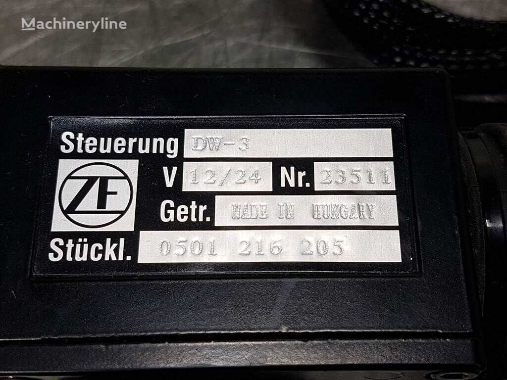 Купить ZF DW-3 - Joystick/Steuergriff/Bedieningshendel Нидерланды Goor,  XL25145