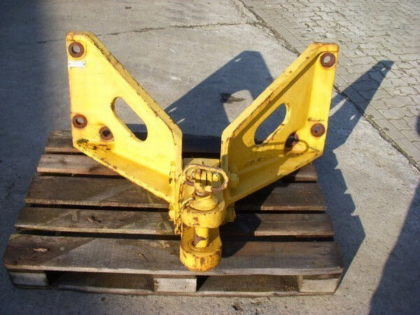 Komatsu (122) D 65 / D 85 drawbar - Zugvorrichtung для бульдозера